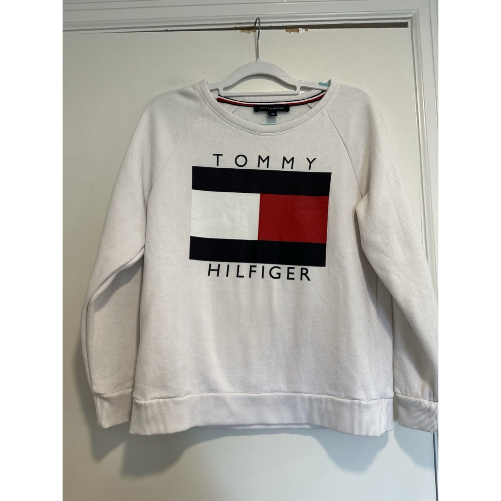 Tommy Hilfiger Women's Sz: M White Boat Neck Flag Logo Long sleeve Sweatshirt